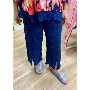 NEW VINE STREET crinkle crop pant in indigo